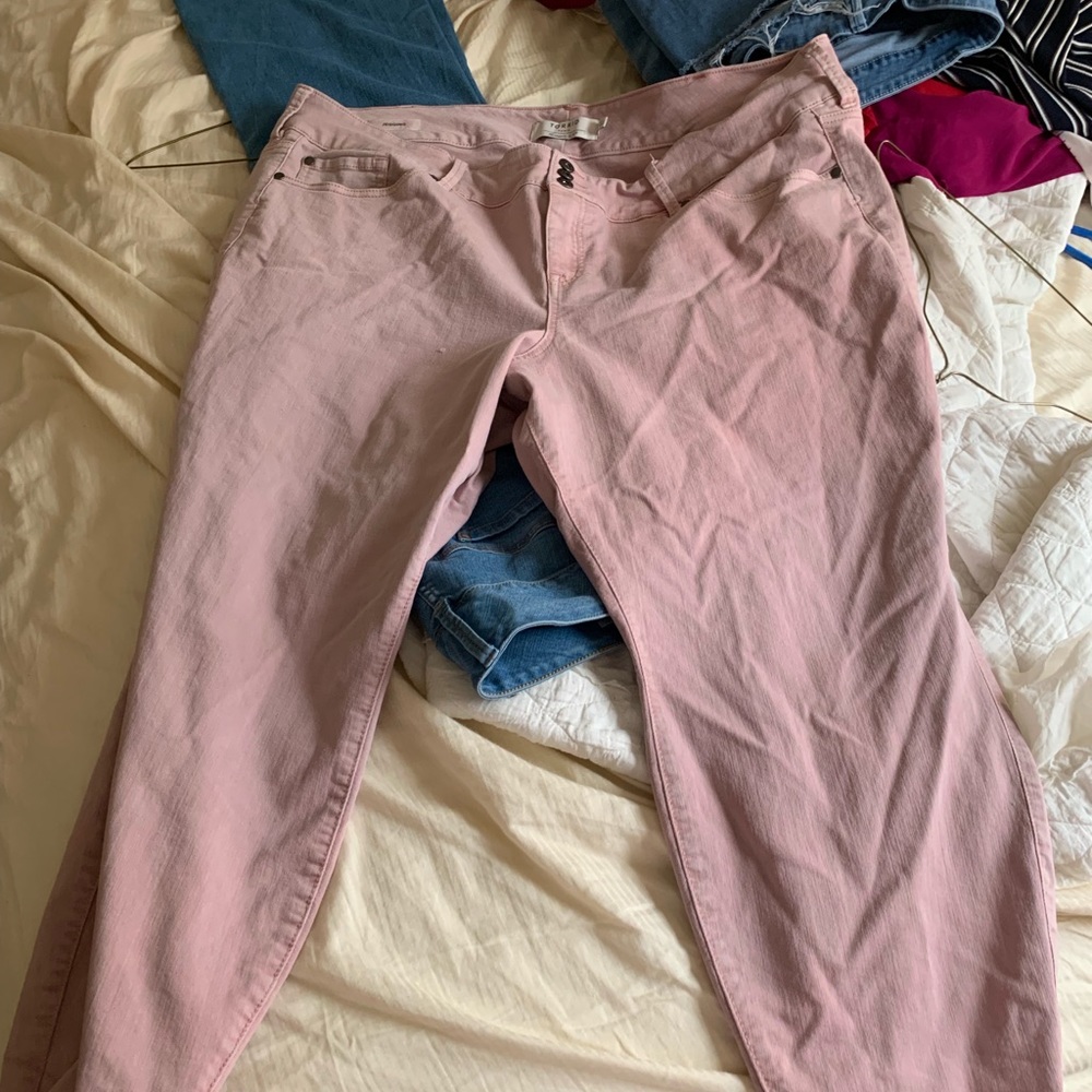 Size 28 short jegging